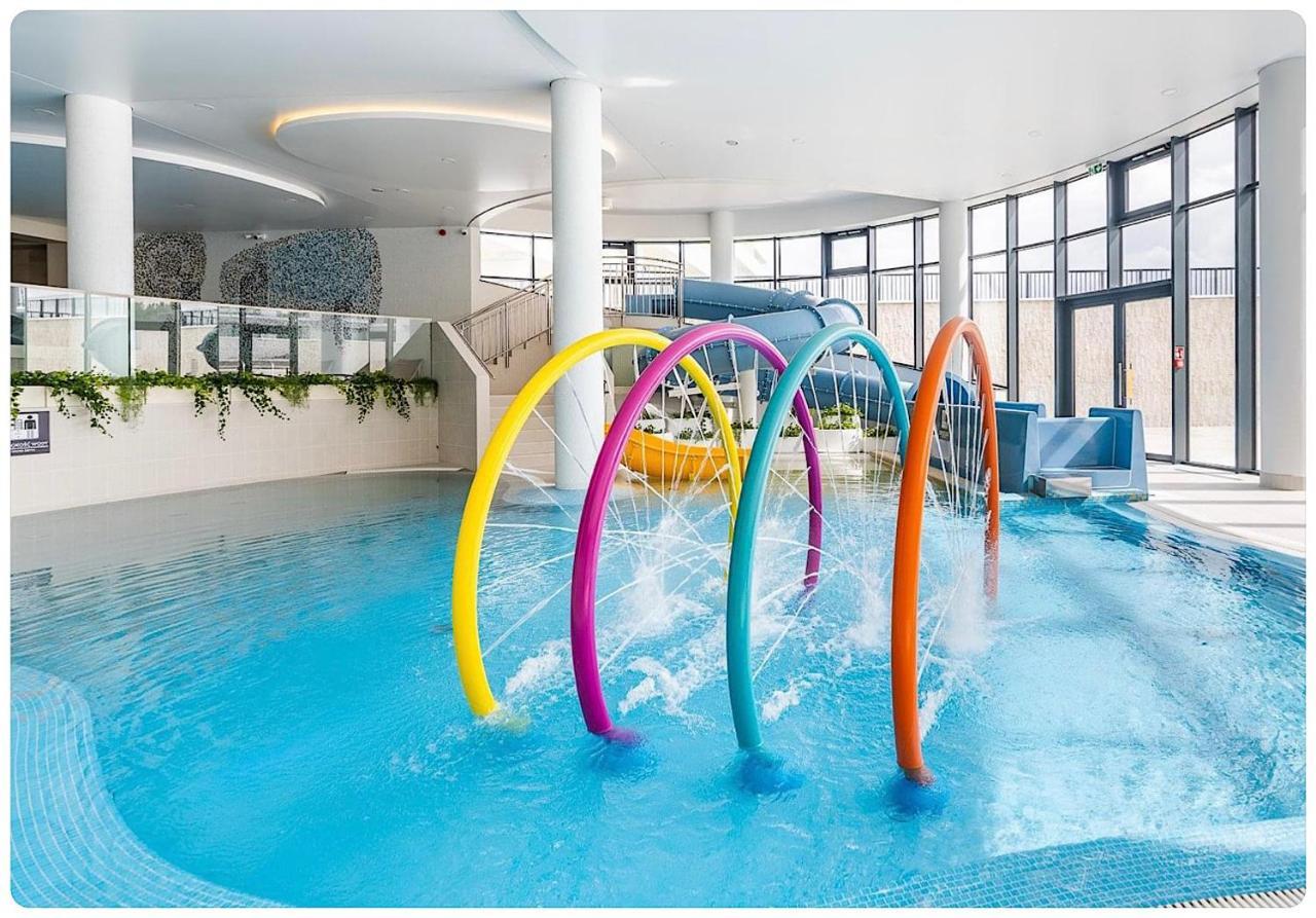 Hello Kolobrzeg Polanki Aqua Apartament Premium エクステリア 写真