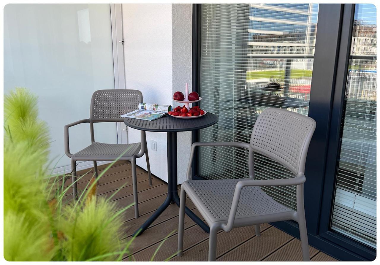 Hello Kolobrzeg Polanki Aqua Apartament Premium エクステリア 写真